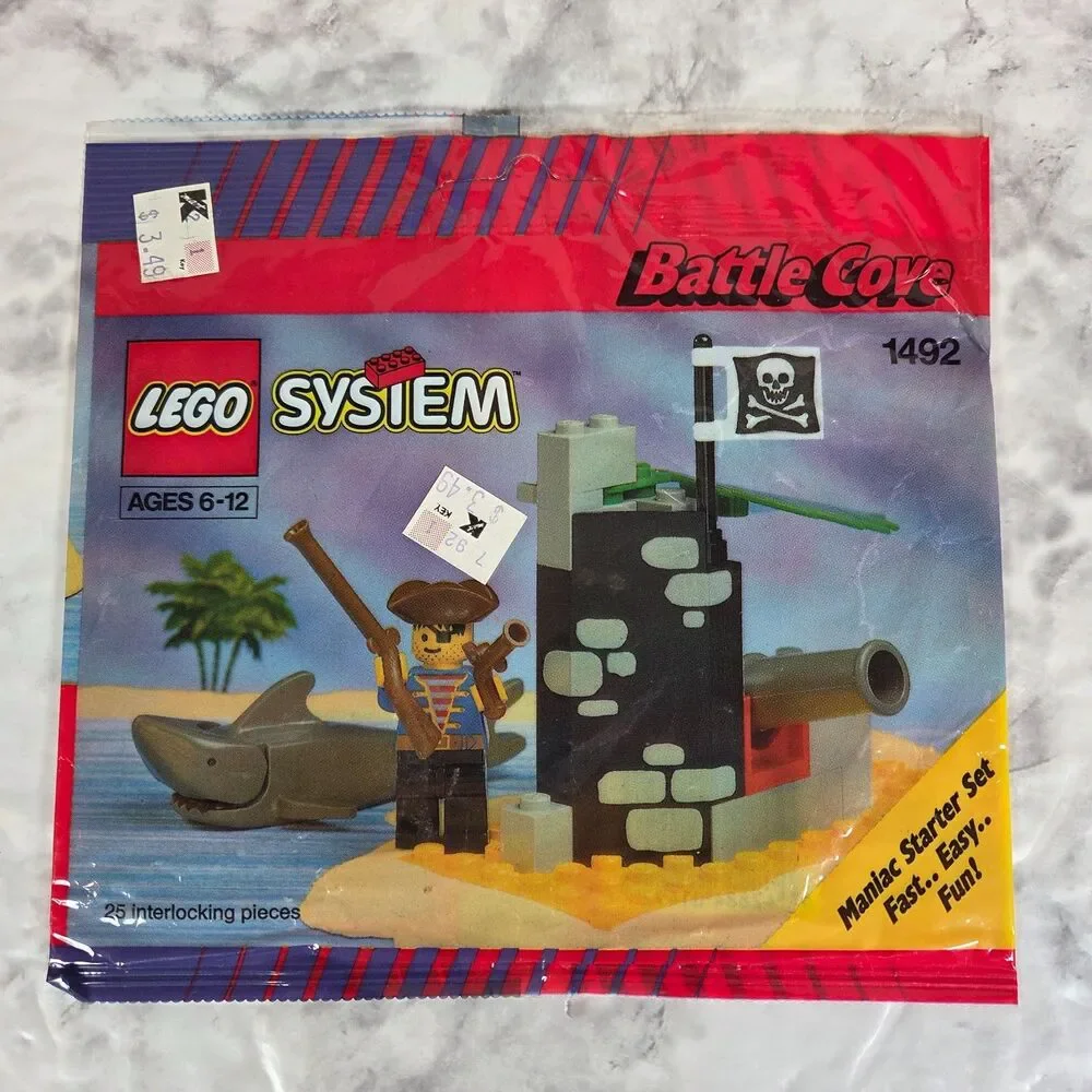 LEGO Pirates Battle Cove Set 1492 Complete Set With Manual and Polybag - Picture 4 of 9